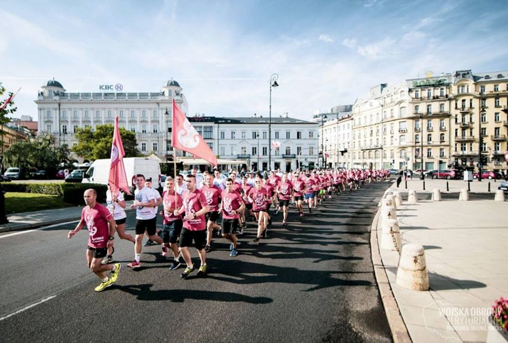 Sztafeta Niepodległości dotarła do Warszawy