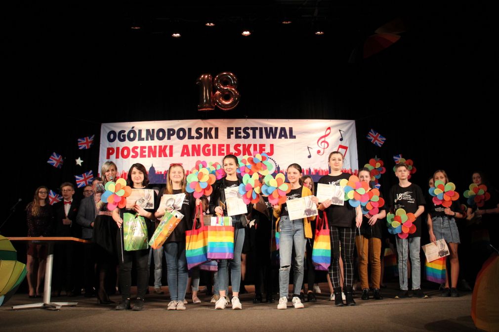 „Colours of Music - Idols”  18 Festiwal Piosenki Angielskiej  Grójec 2019